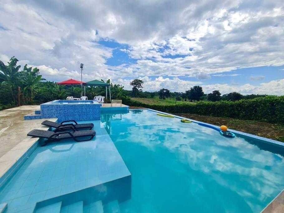 Finca En El Quindio Arrullo Cafetero 킴바야 외부 사진